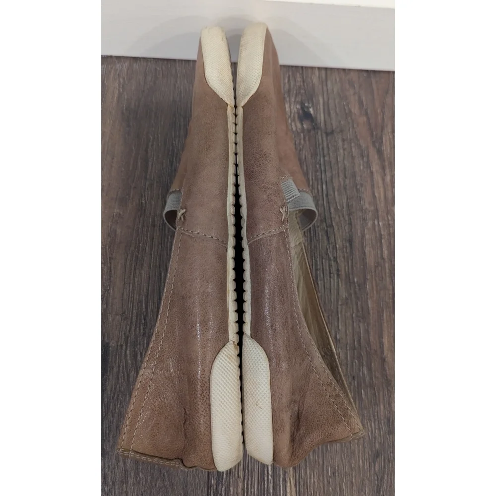 Frye Melanie Taupe Leather Slip On Flats Size 8.5